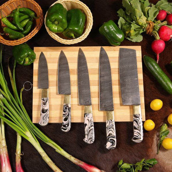 Damascus Steel Chef knives set  With Leather Sheath - Best Kitchen Knives