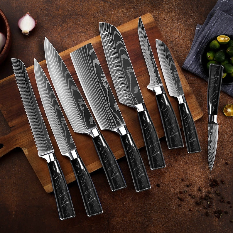 8-Piece Japanese Kitchen Knife Set with Black Resin Handle & Damascus Blade Pattern - Professional Chef Knife Set with Luxury Gift Box